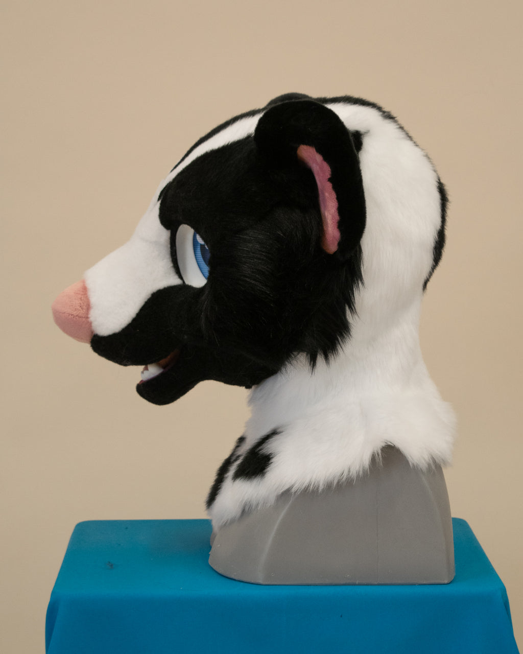Leucistic Skunk Partial Fursuit